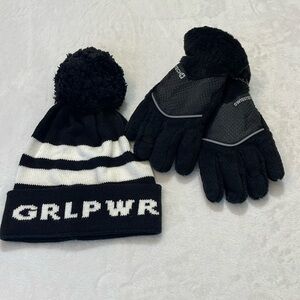 CRAZY 8 GRL PWR GIRLS CAP SIZE S , SWISS TECH GLOVES , GIRLS SIZE S.